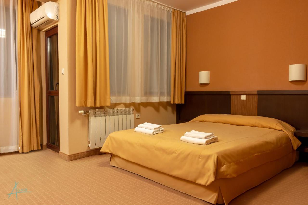 Ostrova Holiday Village Beli Osum Ngoại thất bức ảnh