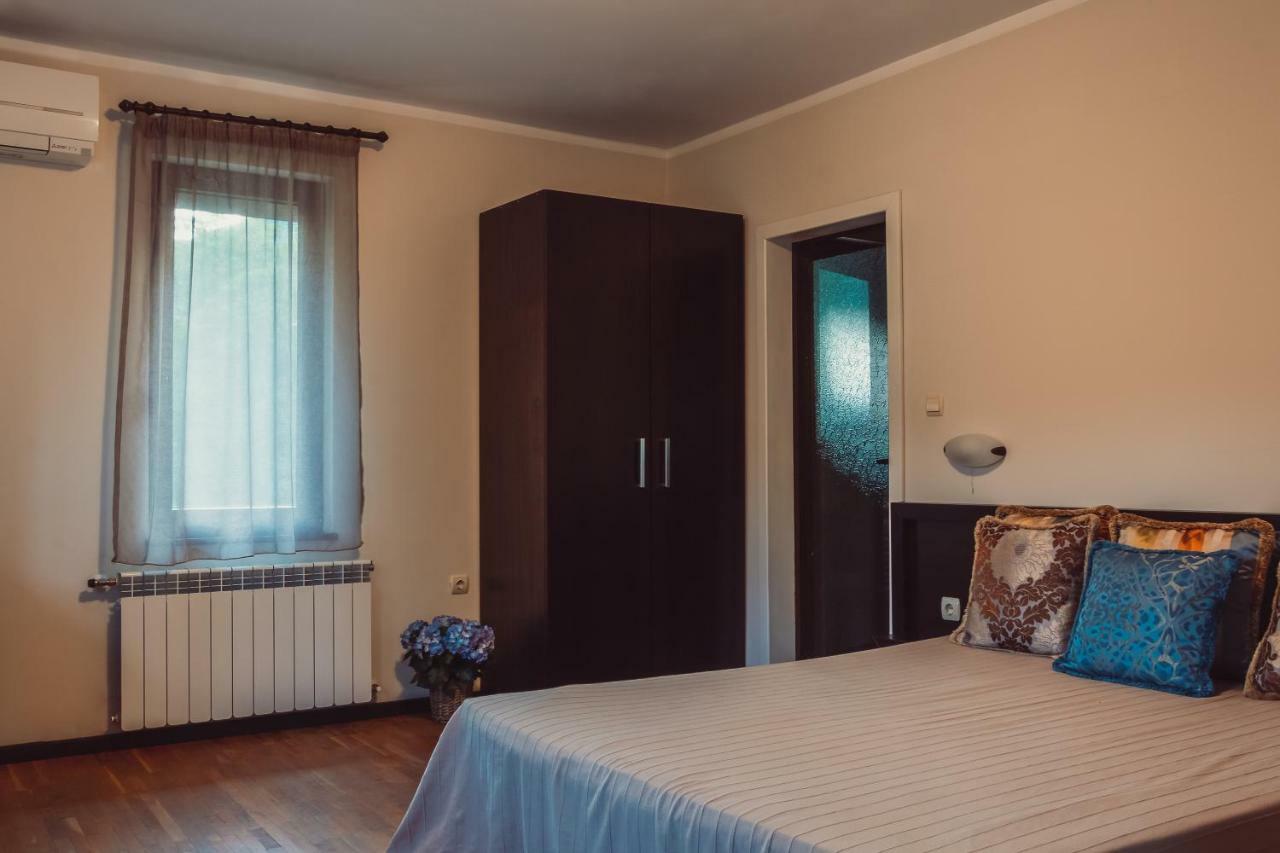 Ostrova Holiday Village Beli Osum Ngoại thất bức ảnh